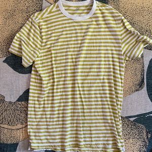 Gold & white striped GAP tee